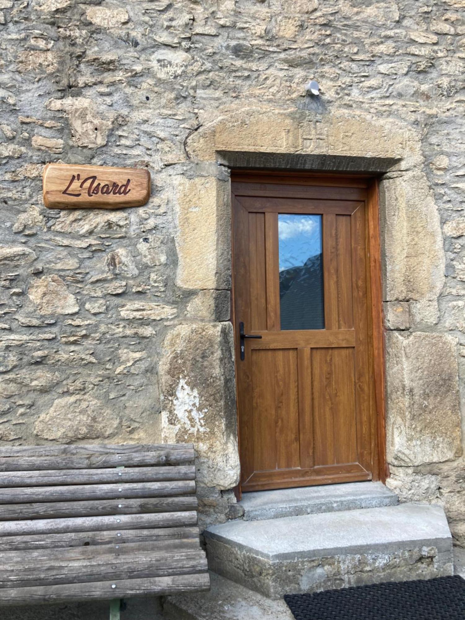 Gite De Montagne Poubeau Buitenkant foto